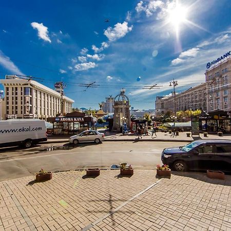 Two-Room Apartments On Maidan Nezavisimosti Киев Екстериор снимка