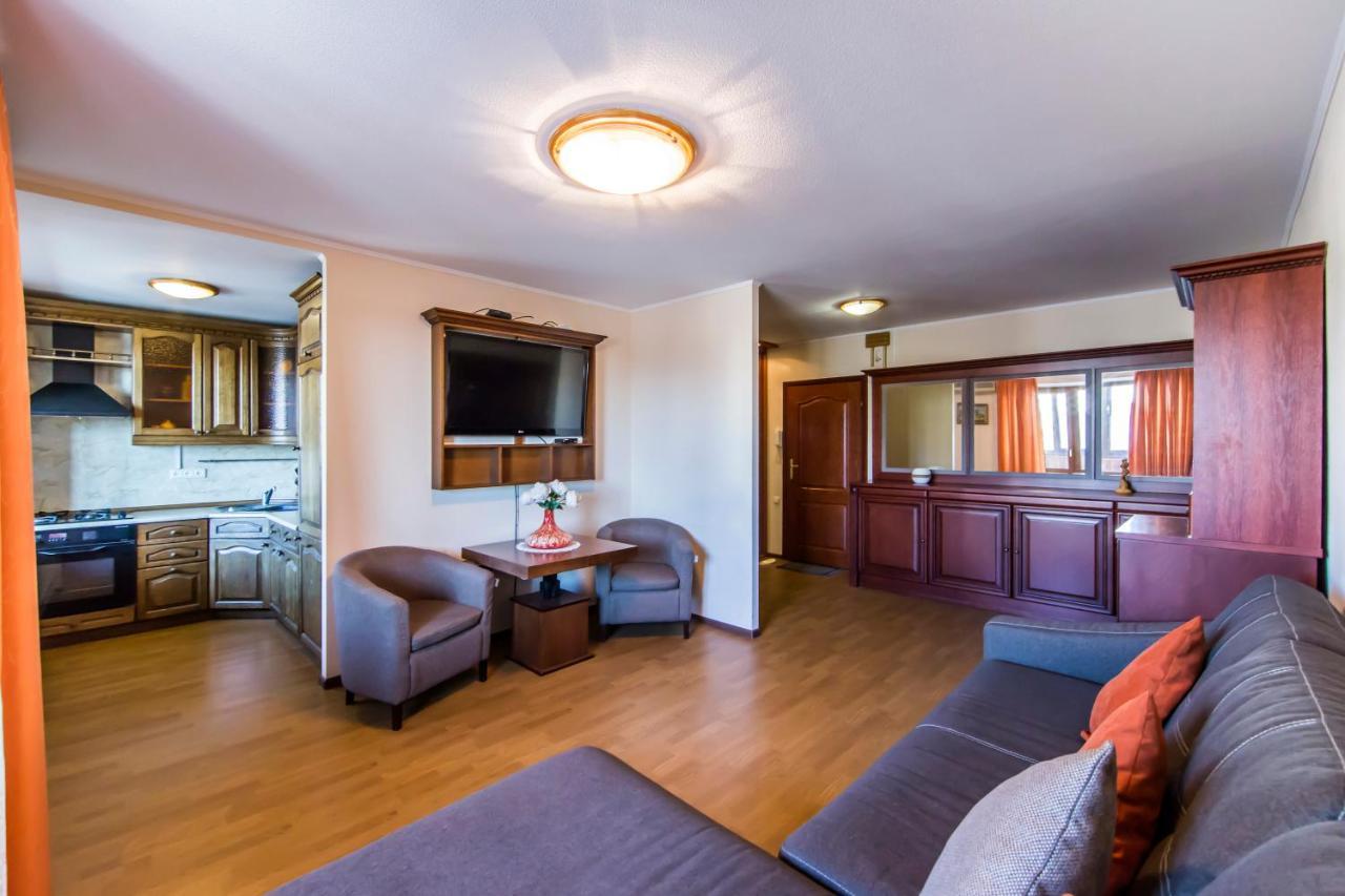 Two-Room Apartments On Maidan Nezavisimosti Киев Екстериор снимка
